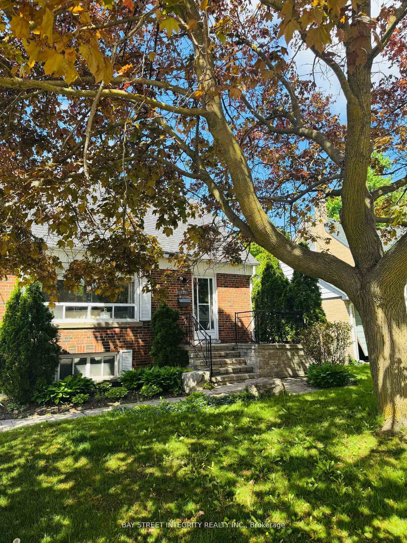 120-lawrence-avenue-richmond-hill-ontario-n12470698