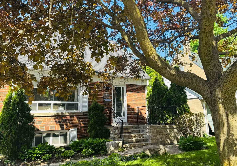 120-lawrence-avenue-richmond-hill-ontario-n12470698