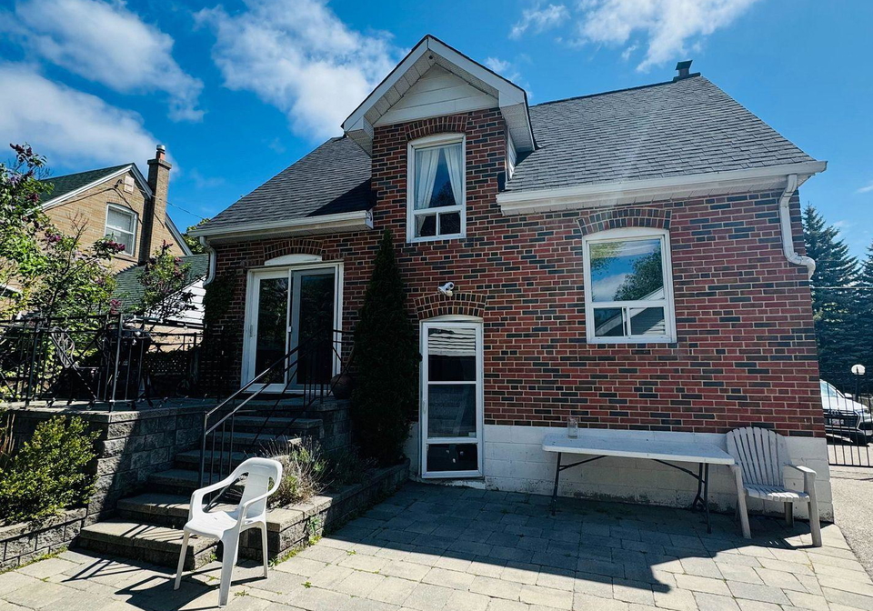 120-lawrence-avenue-richmond-hill-ontario-n12470698