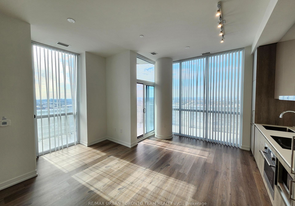 225-commerce-street-vaughan-ontario-n12470894