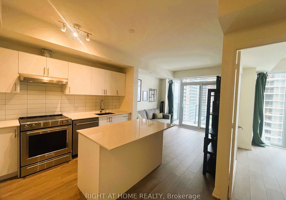 9000-jane-street-vaughan-ontario-n12470942