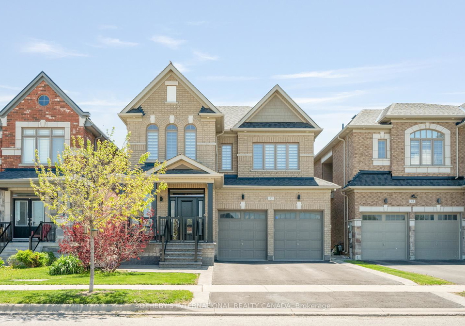 45-crimson-king-way-east-gwillimbury-ontario-n12471420