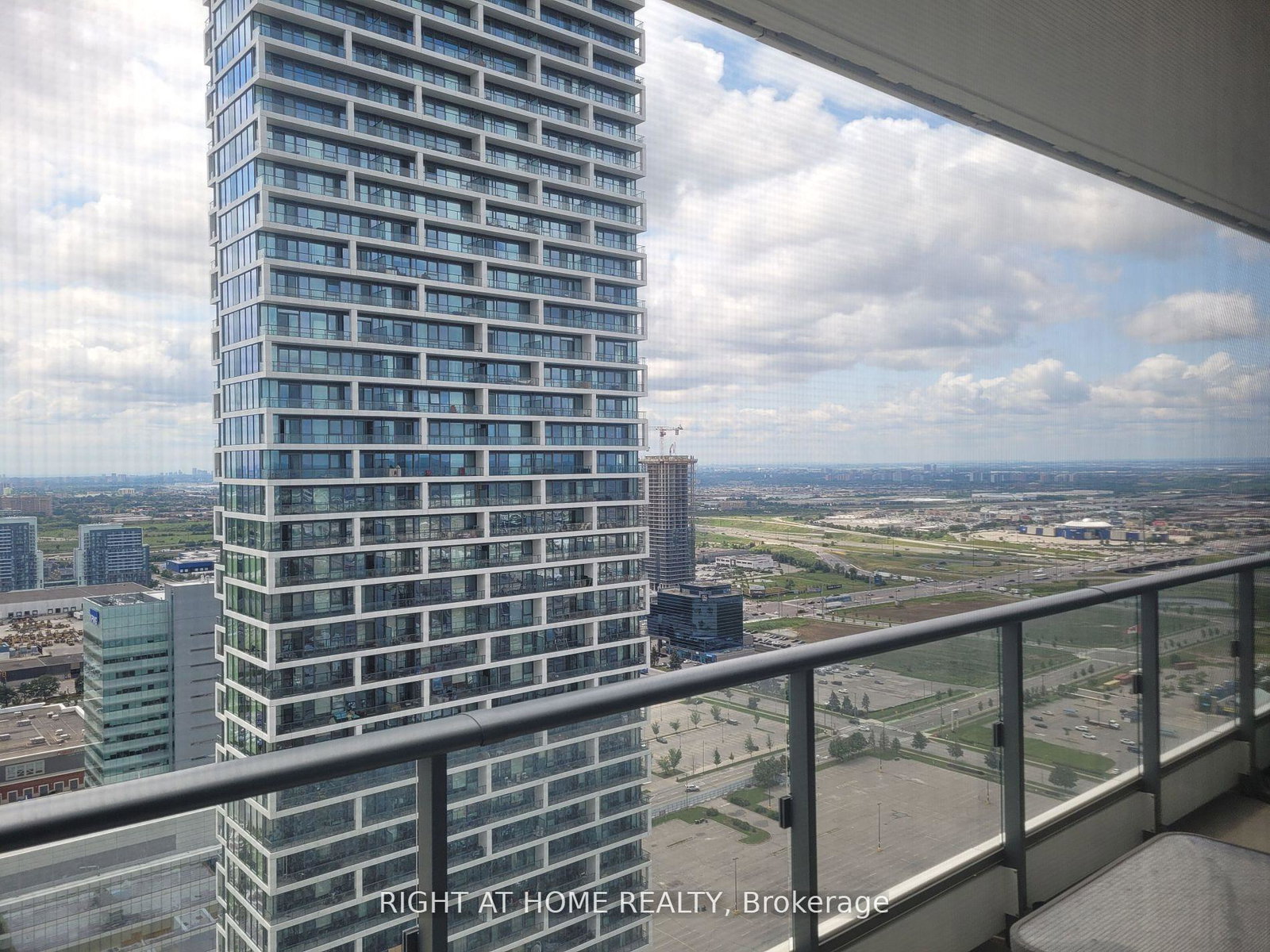 898-portage-parkway-vaughan-ontario-n12471711