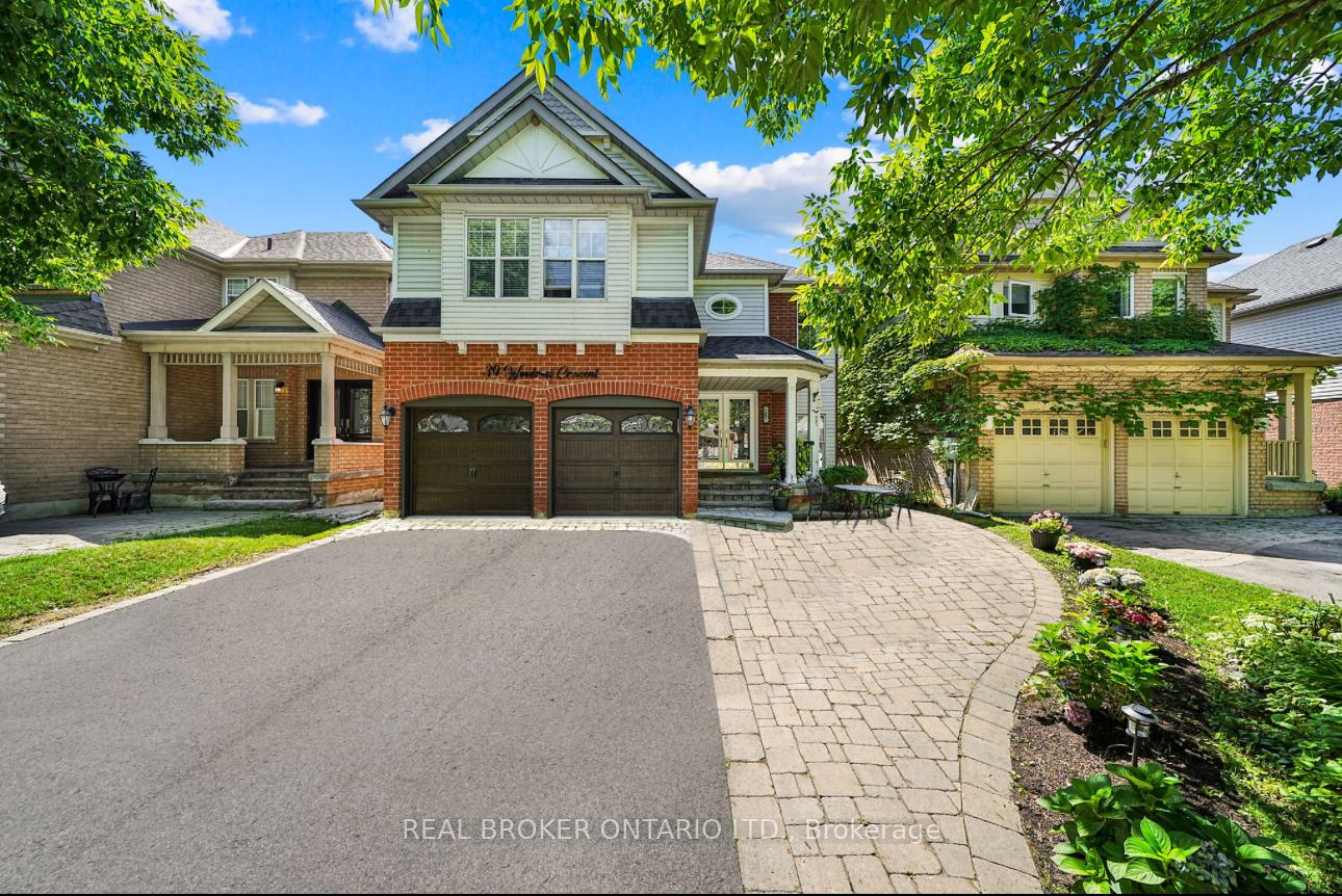 39-woodroof-crescent-aurora-ontario-n12471775