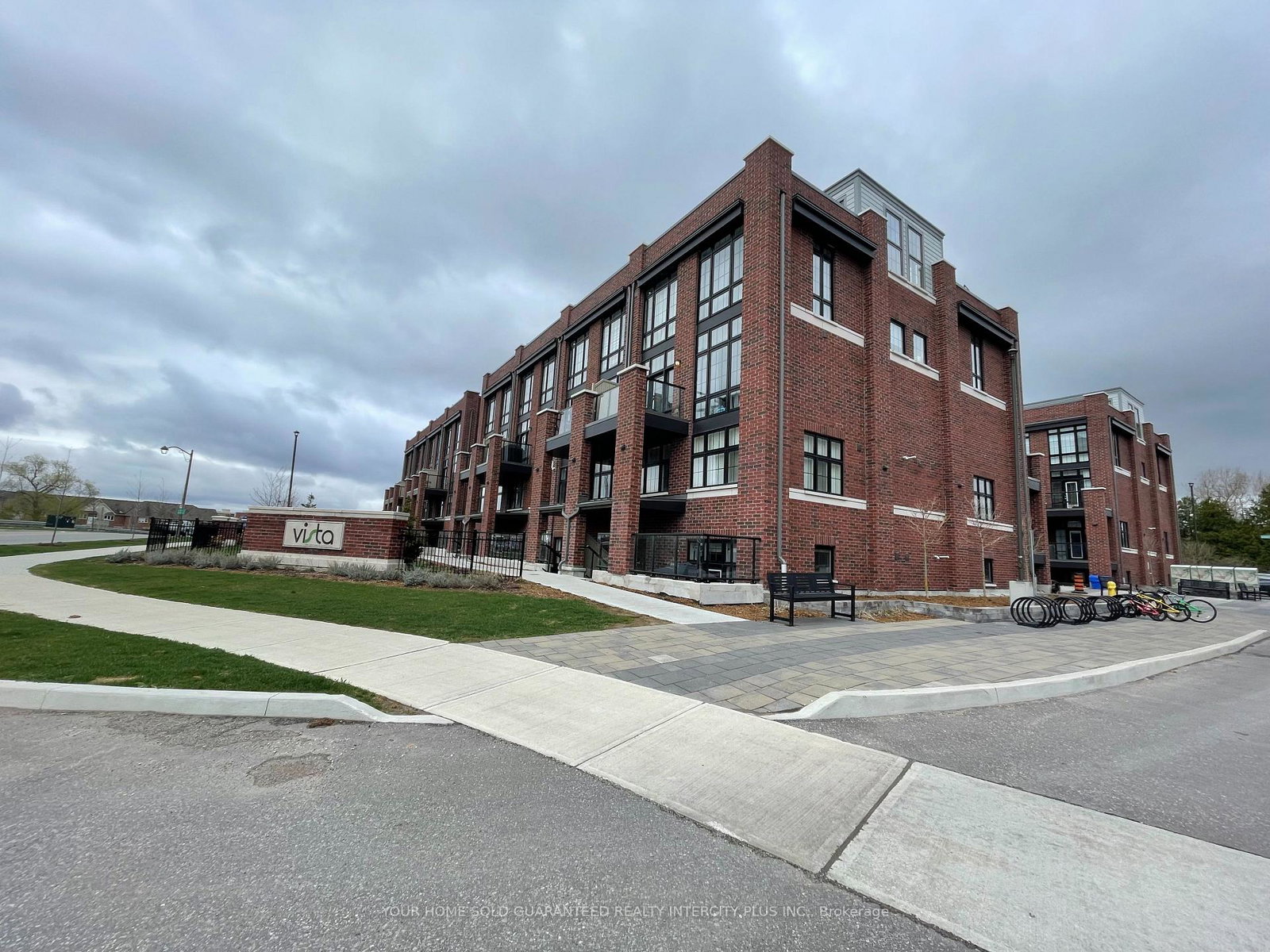 15-whitaker-way-whitchurchstouffville-whitchurch-stouffville-ontario-n12471803