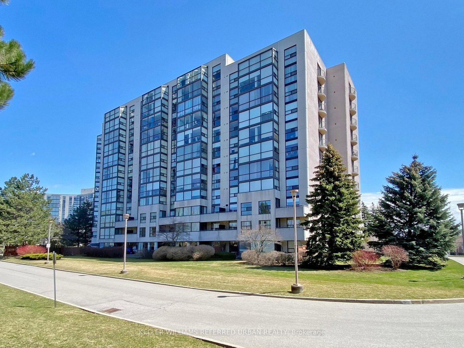 40-harding-boulevard-w-richmond-hill-ontario-n12472125