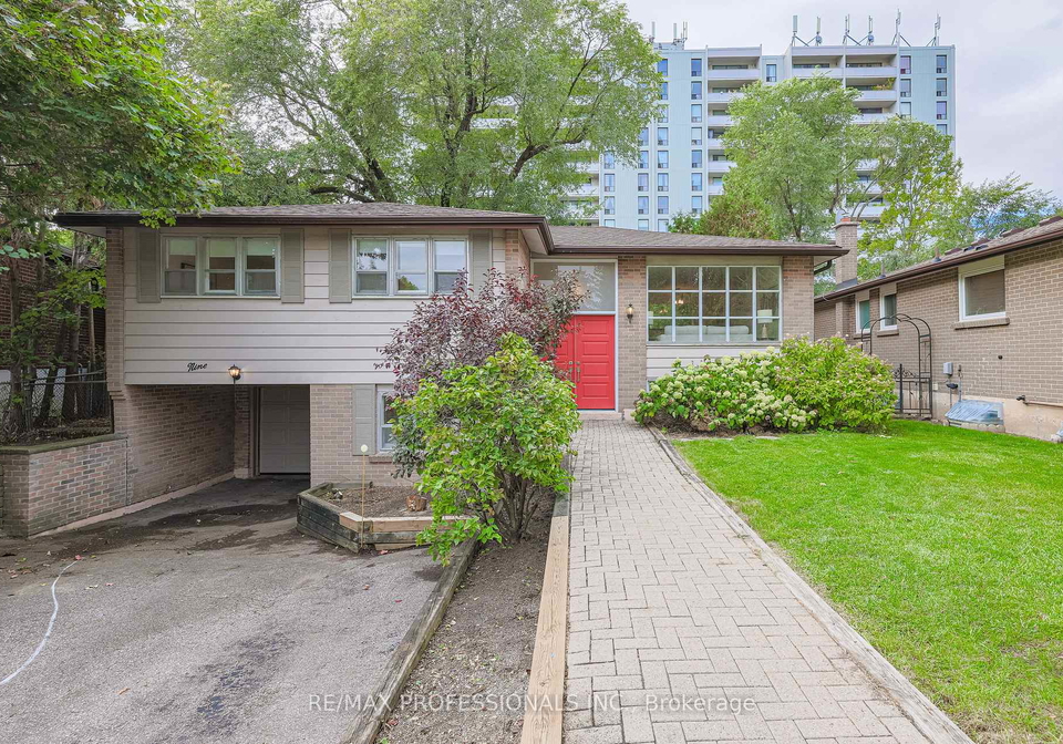 9-donalbain-crescent-markham-ontario-n12472173