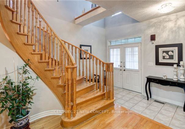146-peninsula-crescent-richmond-hill-ontario-n12472683