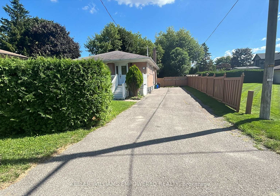 17-collins-crescent-aurora-ontario-n12472808