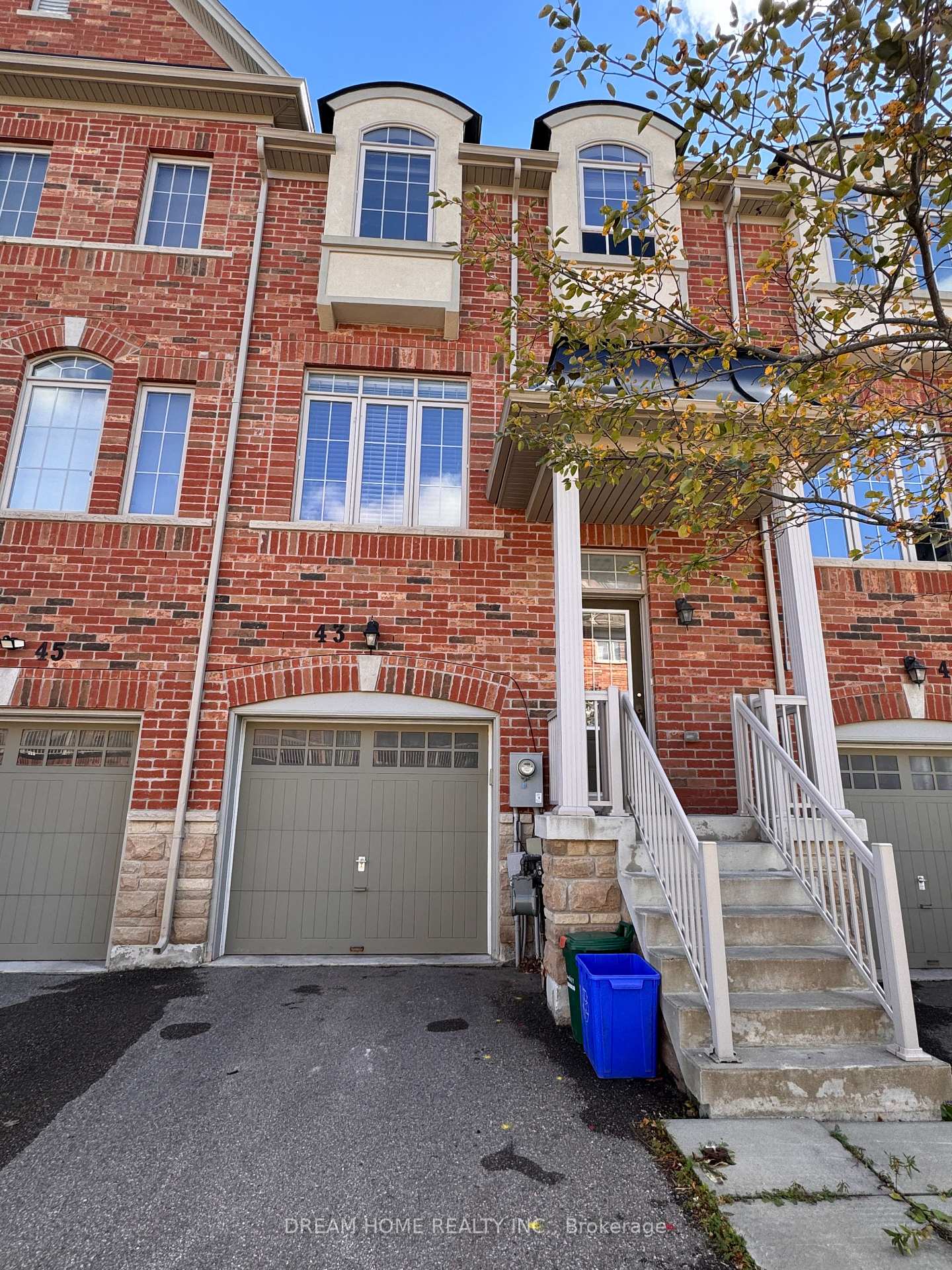 43-mack-clement-lane-richmond-hill-ontario-n12473015