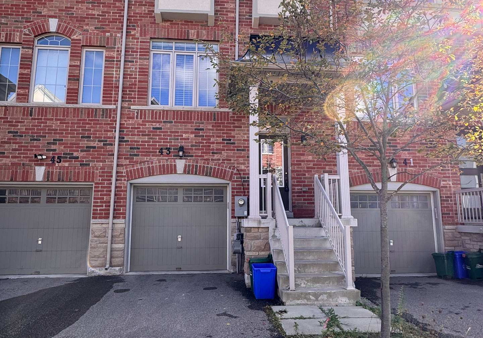 43-mack-clement-lane-richmond-hill-ontario-n12473015