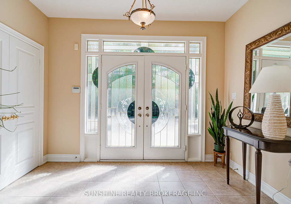 19-aspen-leaf-court-aurora-ontario-n12473109