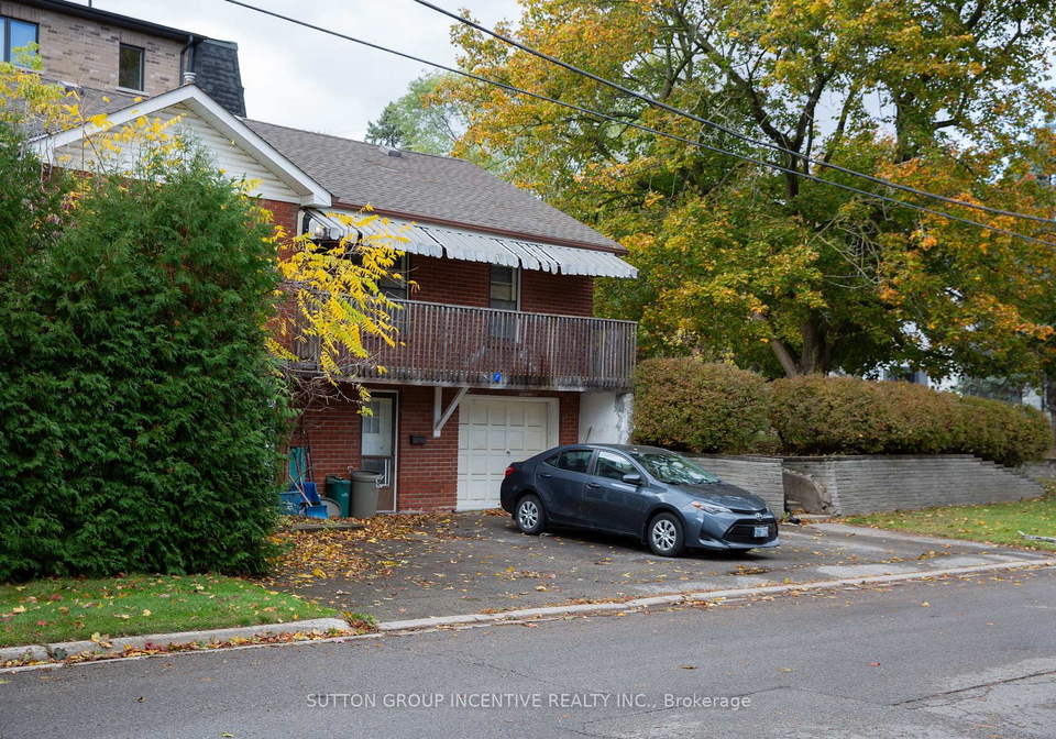 19-kennedy-street-e-aurora-ontario-n12473113