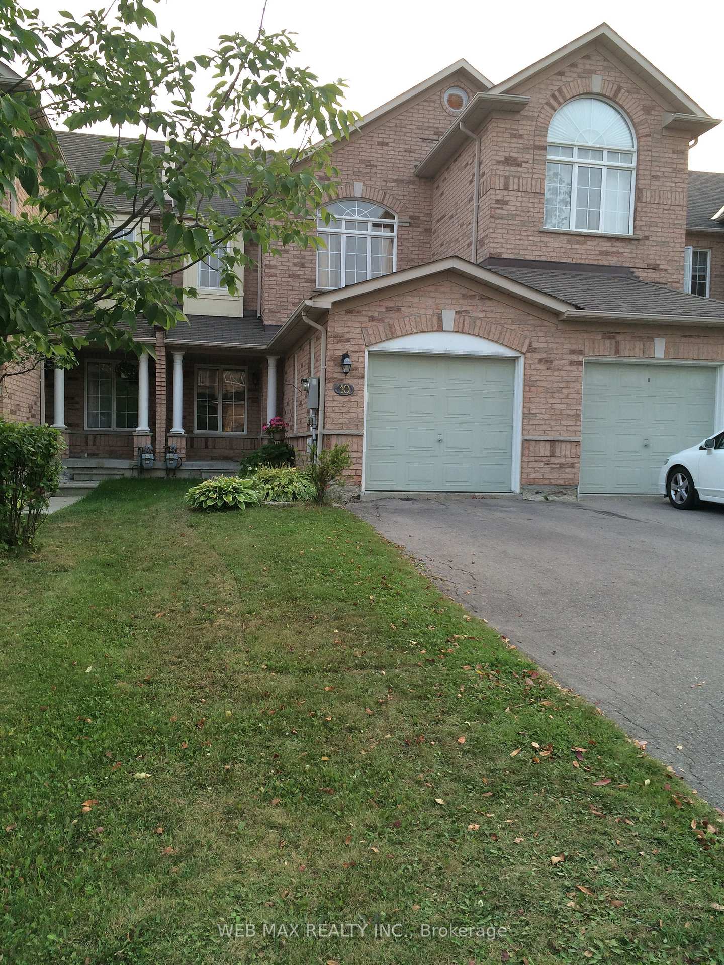 10-debonair-street-richmond-hill-ontario-n12473561
