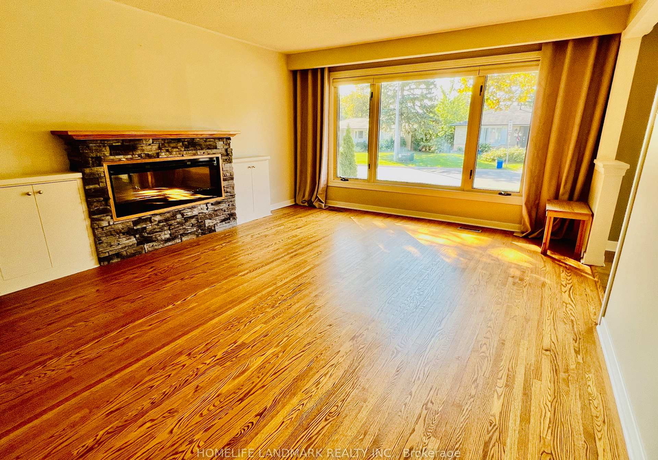74-devins-drive-aurora-ontario-n12473609