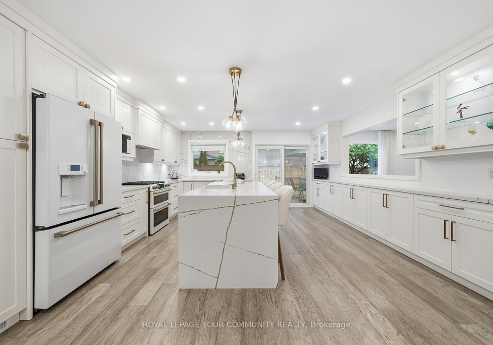 15-redondo-drive-vaughan-ontario-n12473745