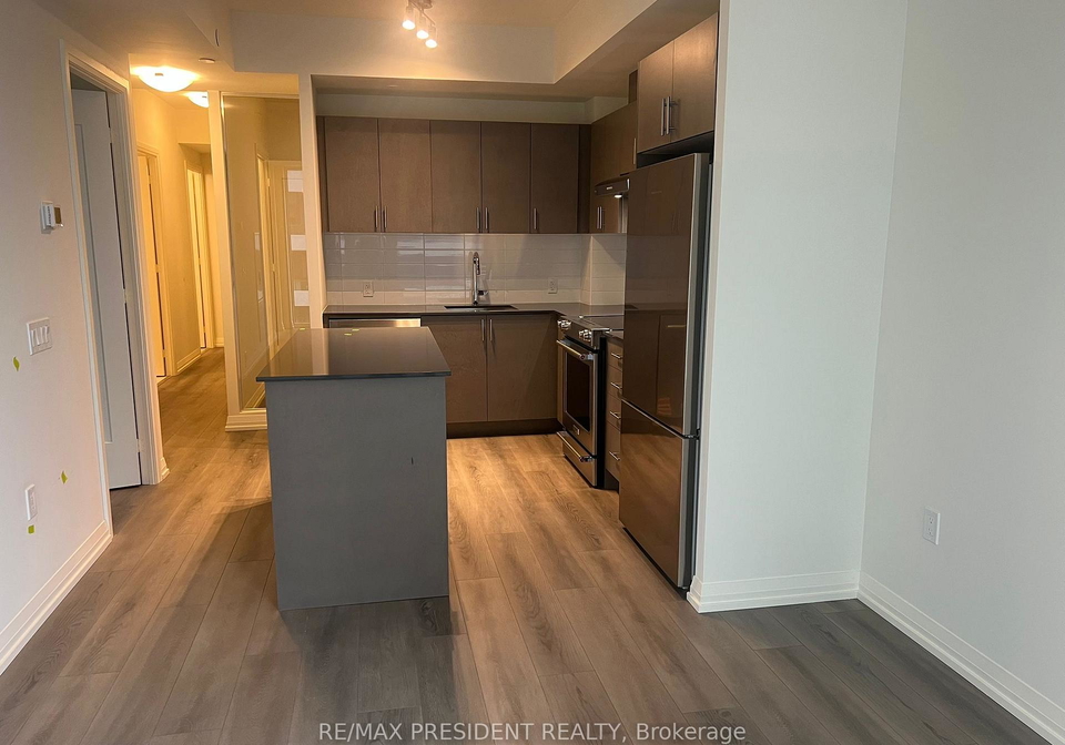27-korda-gate-vaughan-ontario-n12474756