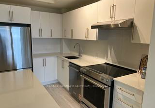 27-korda-gate-vaughan-ontario-n12474898