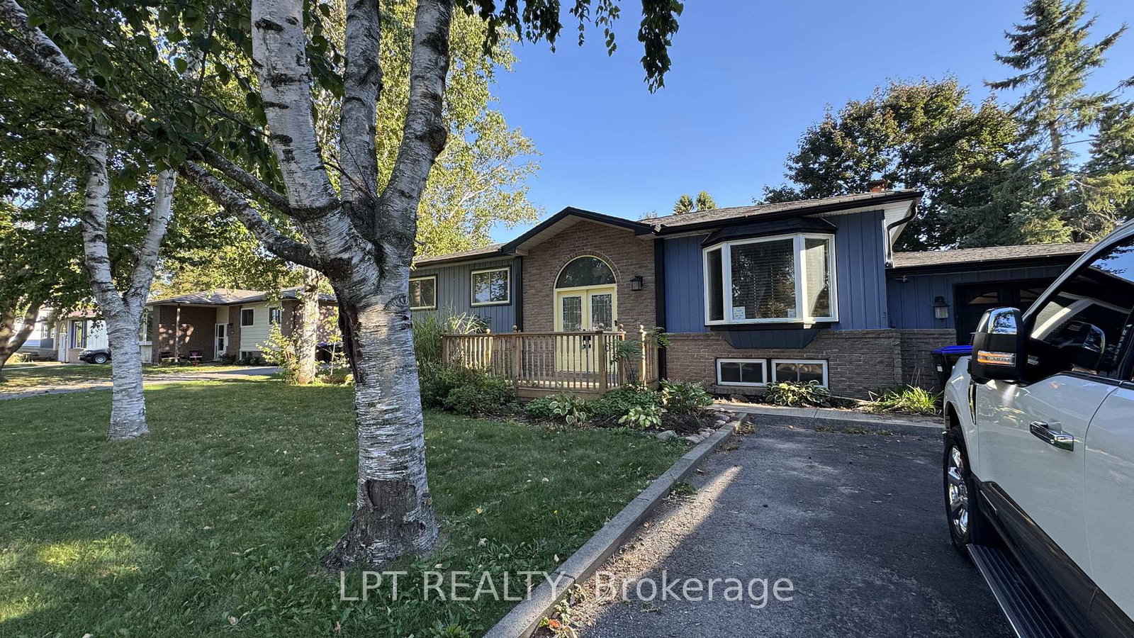 209-sunset-crescent-innisfil-ontario-n12475058
