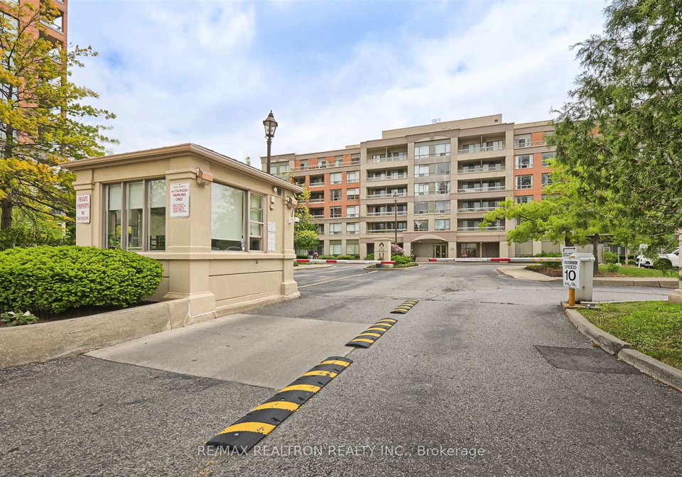19-northern-heights-drive-richmond-hill-ontario-n12475421