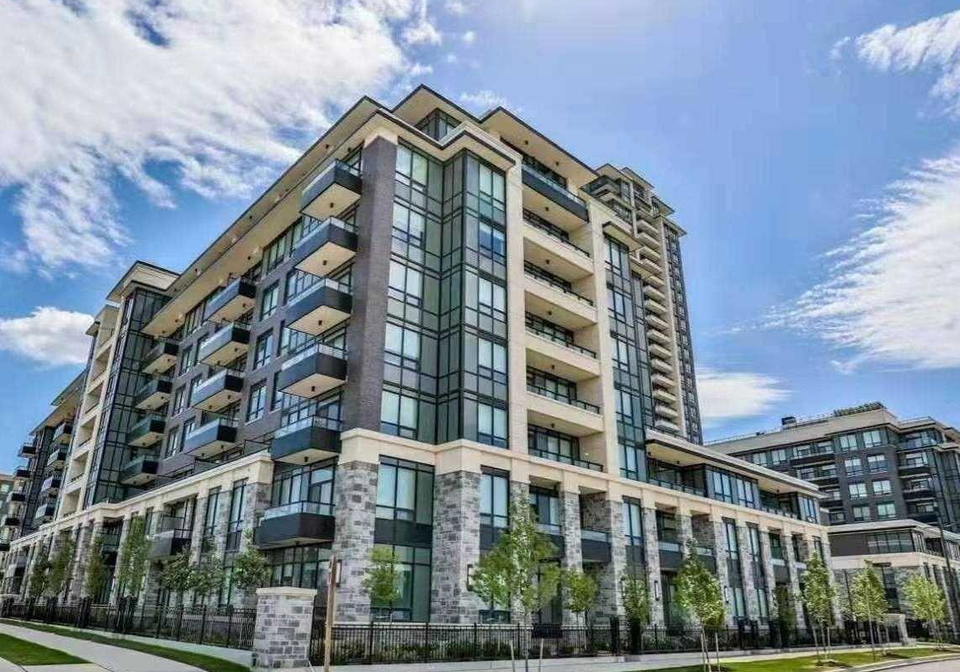 25-water-walk-drive-markham-ontario-n12475990
