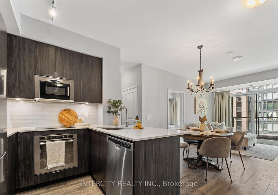99-eagle-rock-way-vaughan-ontario-n12476064