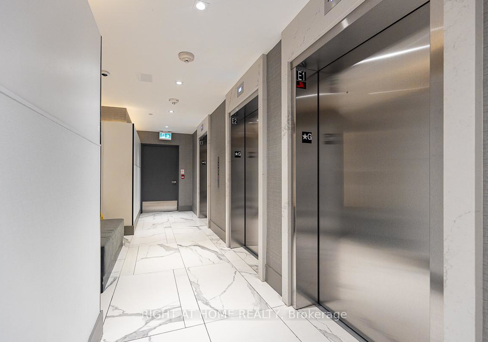 2908-highway-7-vaughan-ontario-n12477333