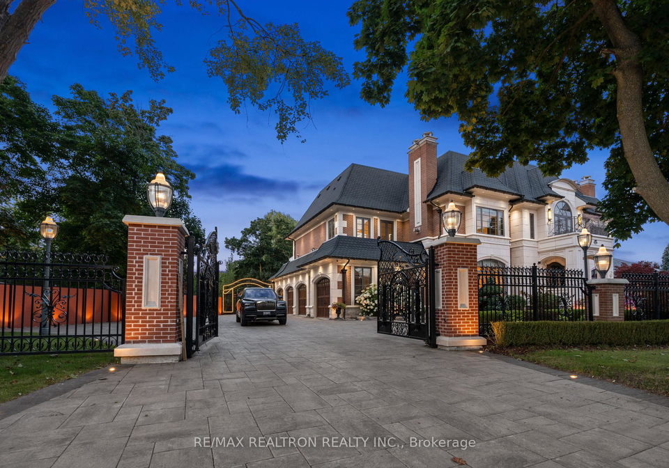 20-bryson-drive-richmond-hill-ontario-n12477795