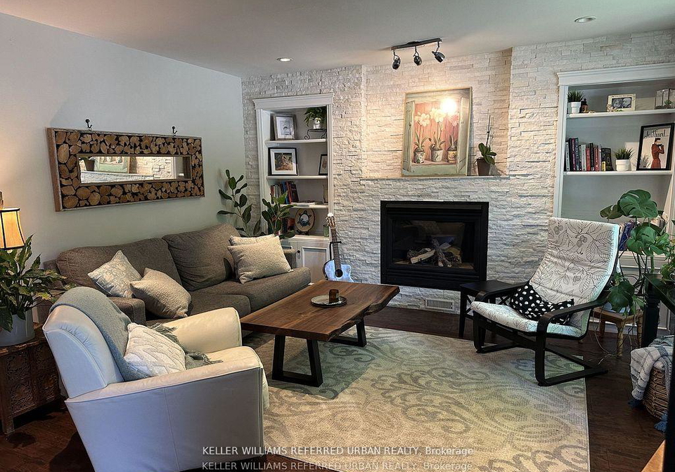 30-collins-crescent-aurora-ontario-n12477959