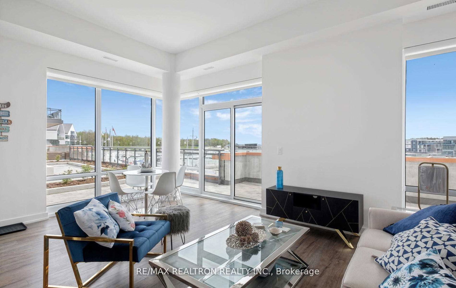 303-broward-way-innisfil-ontario-n12478027