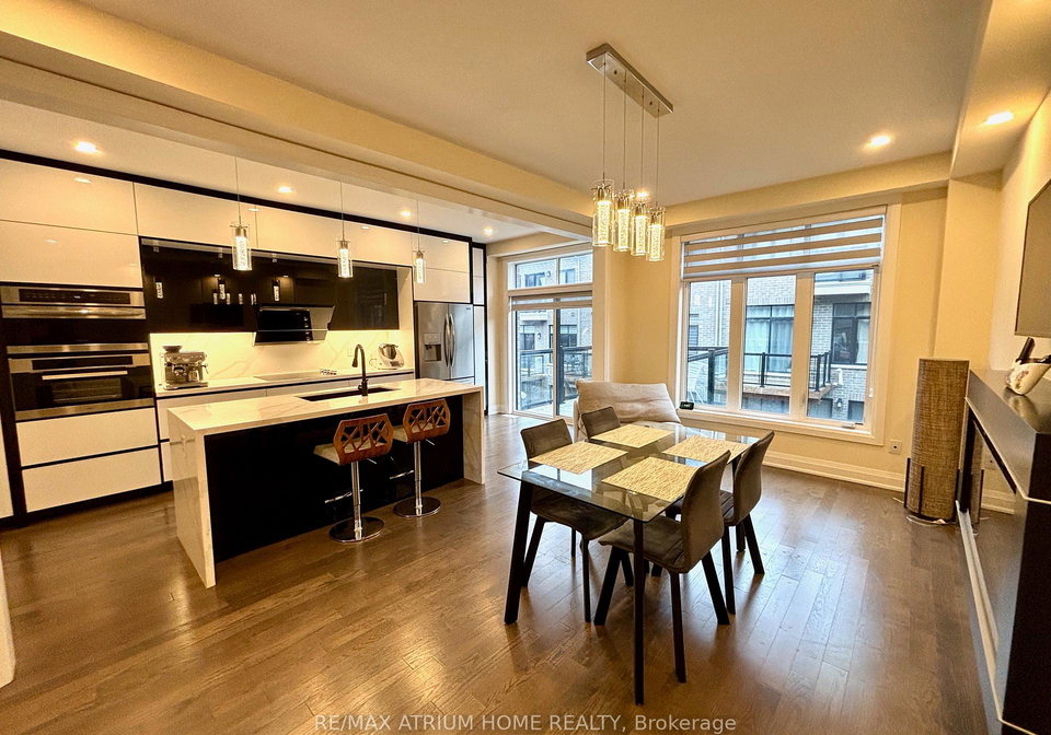 31-duncombe-lane-richmond-hill-ontario-n12478437