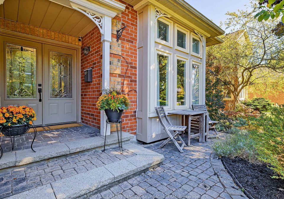 371-fairway-gardens-newmarket-ontario-n12478470