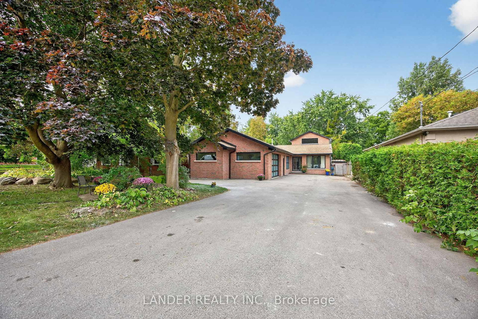 10-charles-street-east-gwillimbury-ontario-n12479166
