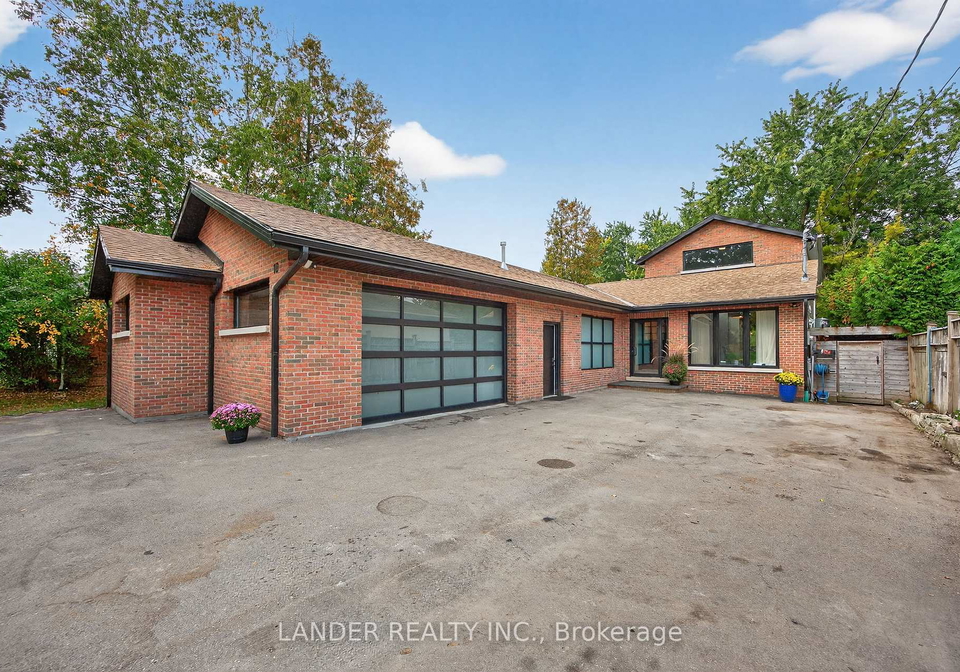 10-charles-street-east-gwillimbury-ontario-n12479166