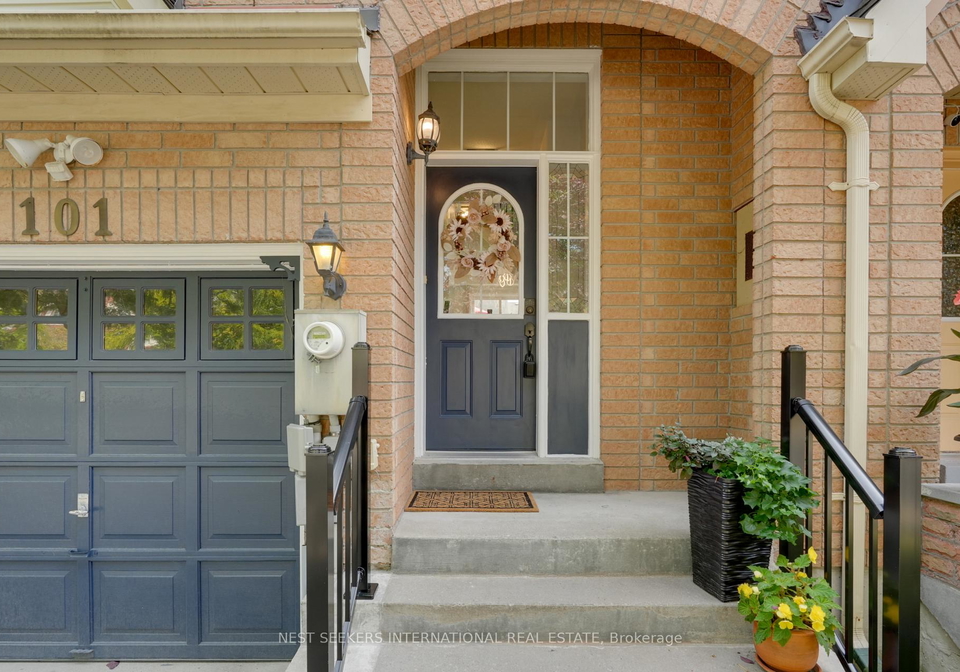 101-mugford-road-aurora-ontario-n12479504