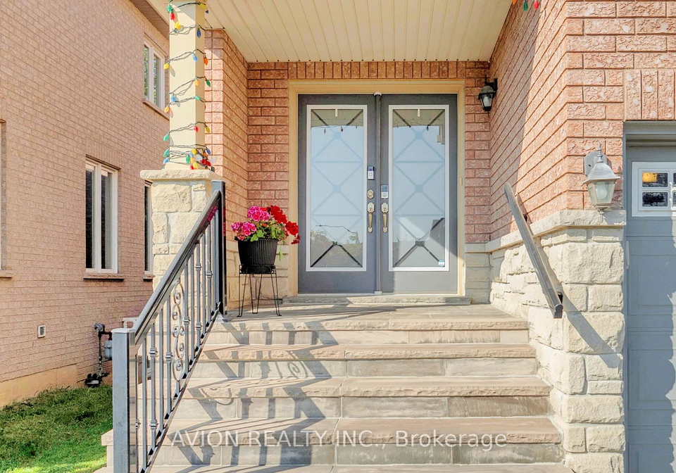 35-old-orchard-crescent-richmond-hill-ontario-n12479741