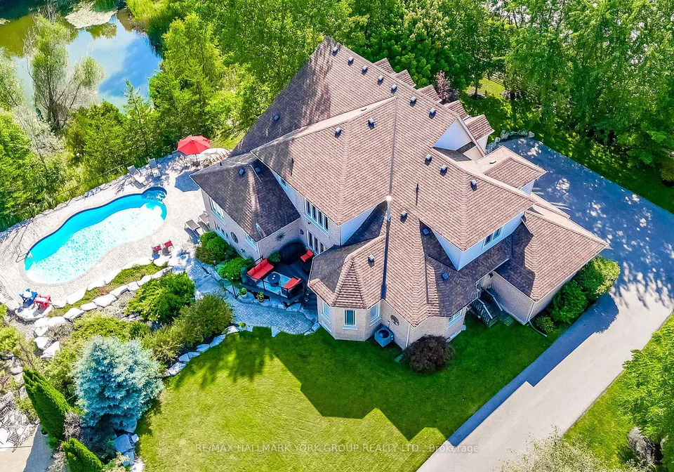 17-duncton-wood-crescent-aurora-ontario-n12479920