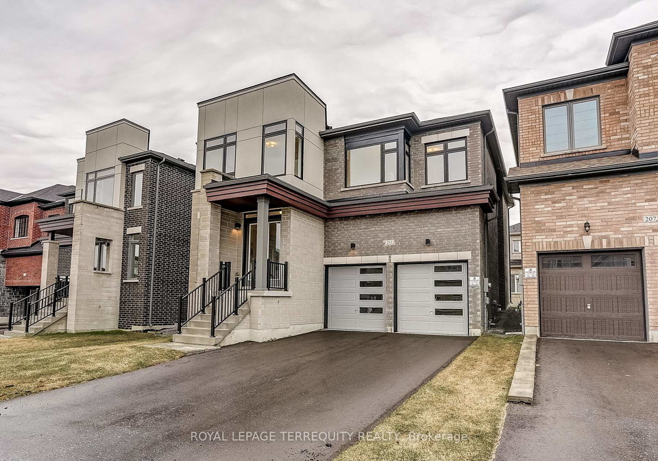 211-fallharvest-way-whitchurch-stouffville-ontario-n12480203