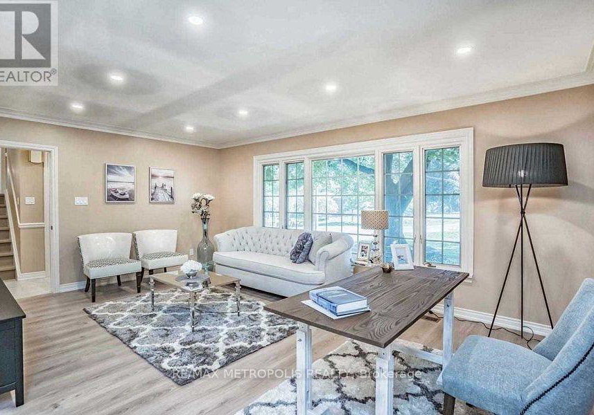 14-strathroy-crescent-markham-ontario-n12481002