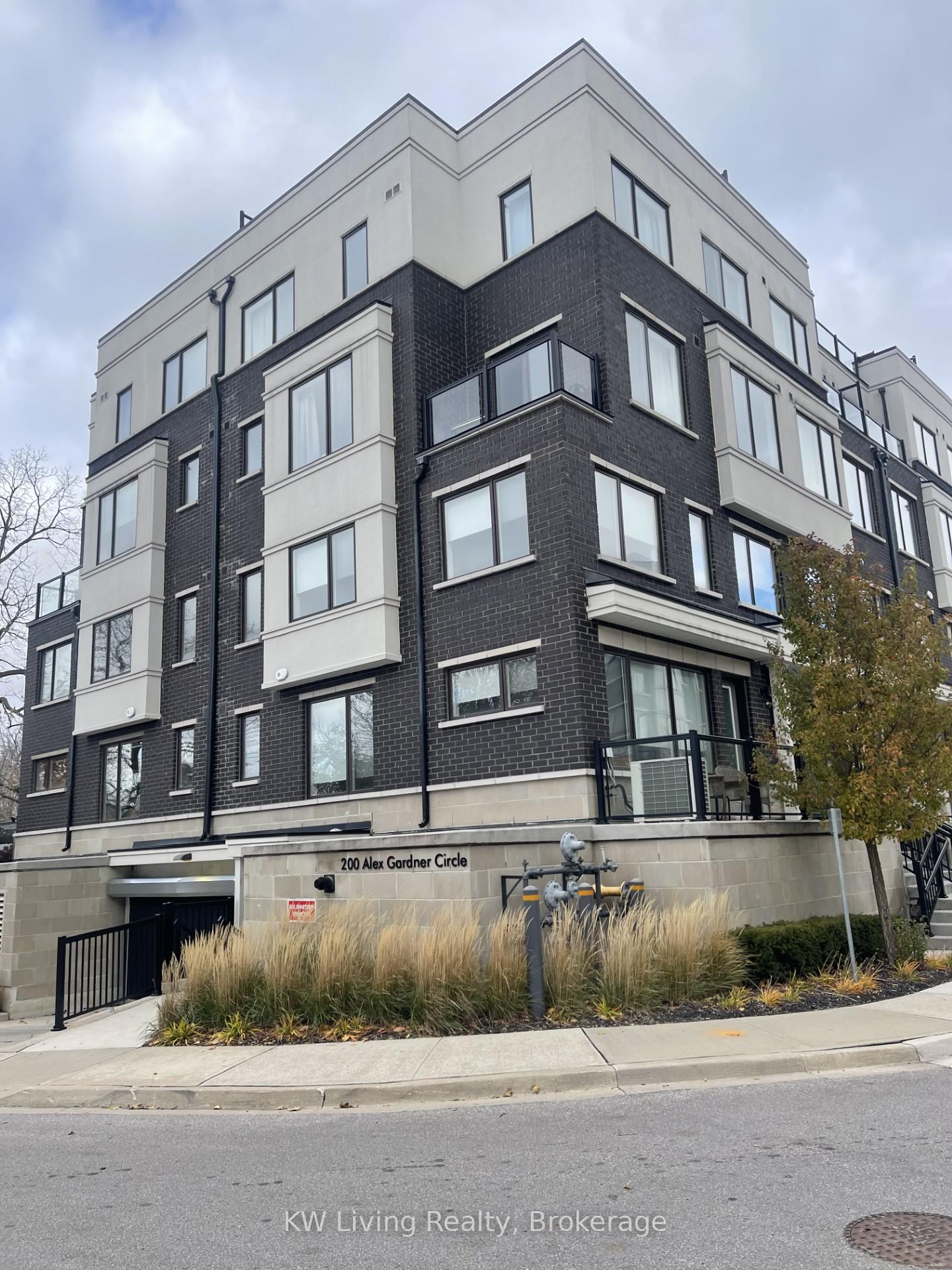 200-alex-gardner-circle-aurora-ontario-n12481227