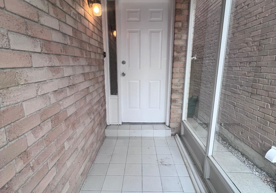 16-lavron-court-markham-ontario-n12481240