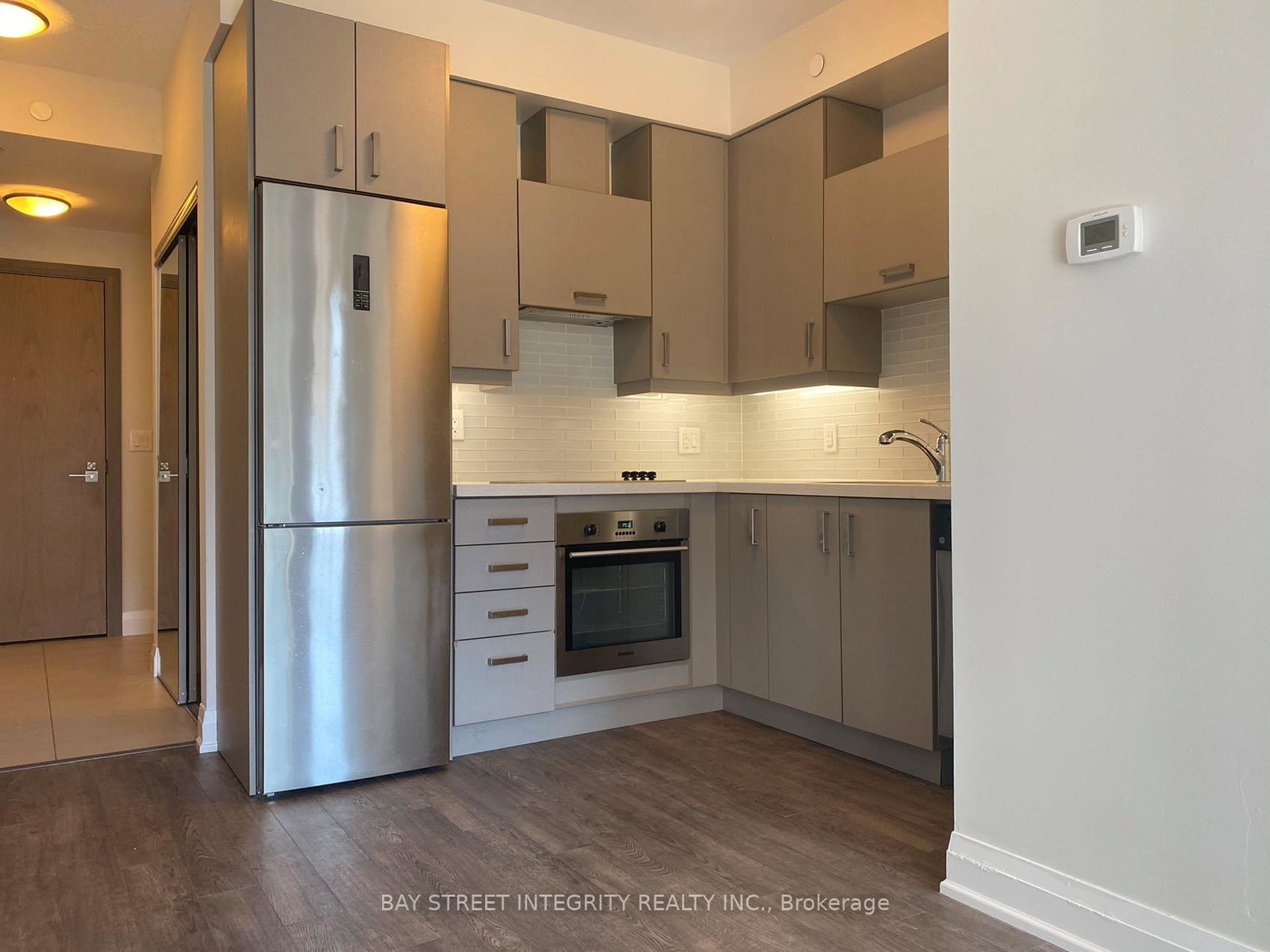 28-uptown-drive-markham-ontario-n12481391