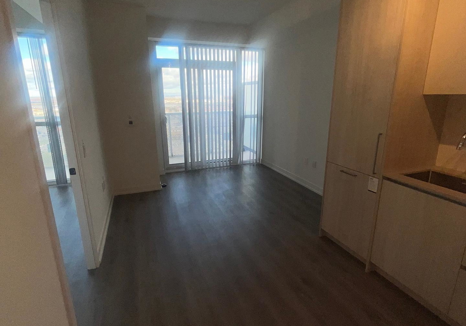 225-commerce-street-vaughan-ontario-n12481455