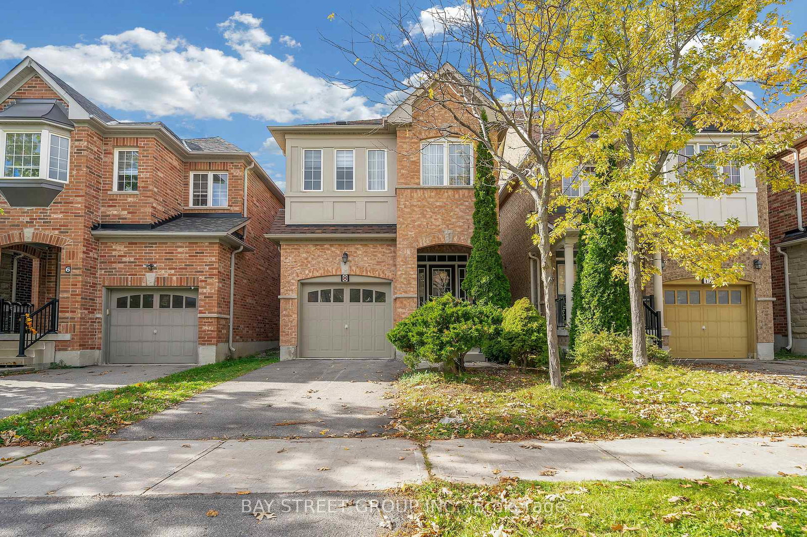 8-carrier-crescent-vaughan-ontario-n12482511