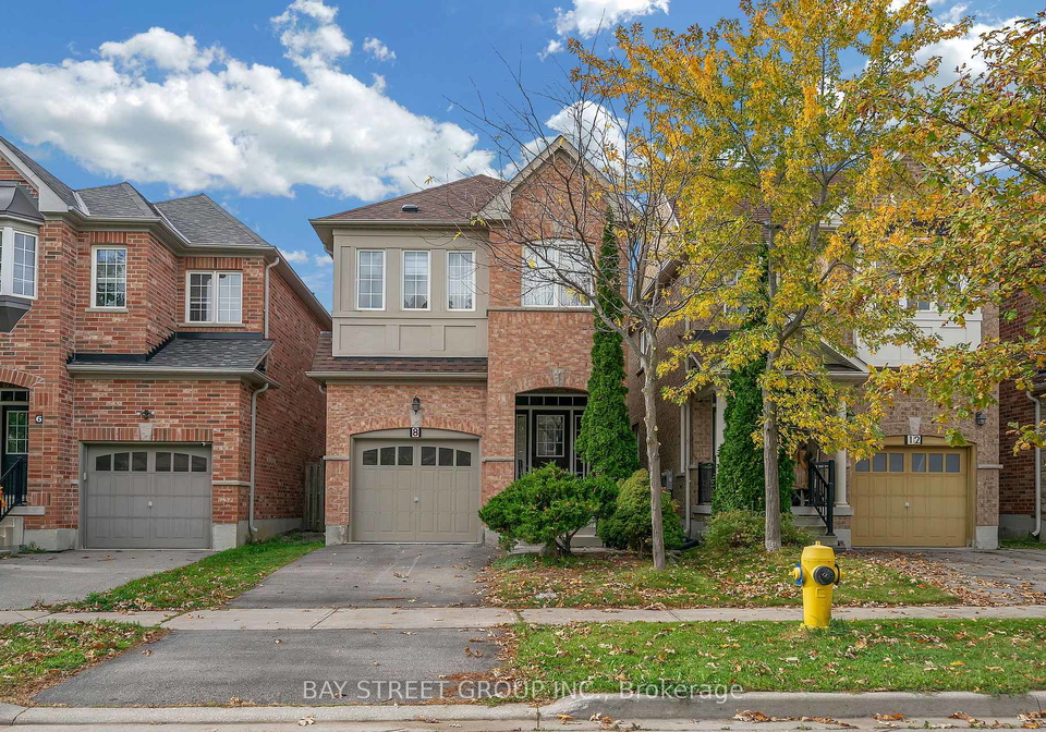 8-carrier-crescent-vaughan-ontario-n12482511