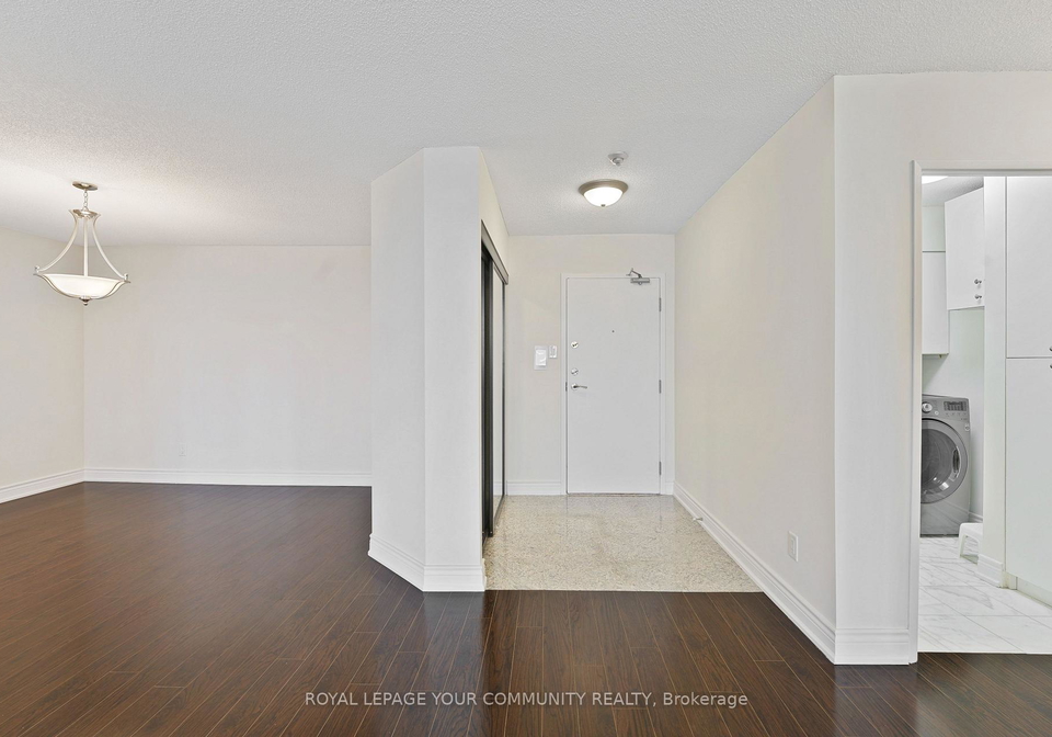 120-promenade-circle-vaughan-ontario-n12483148