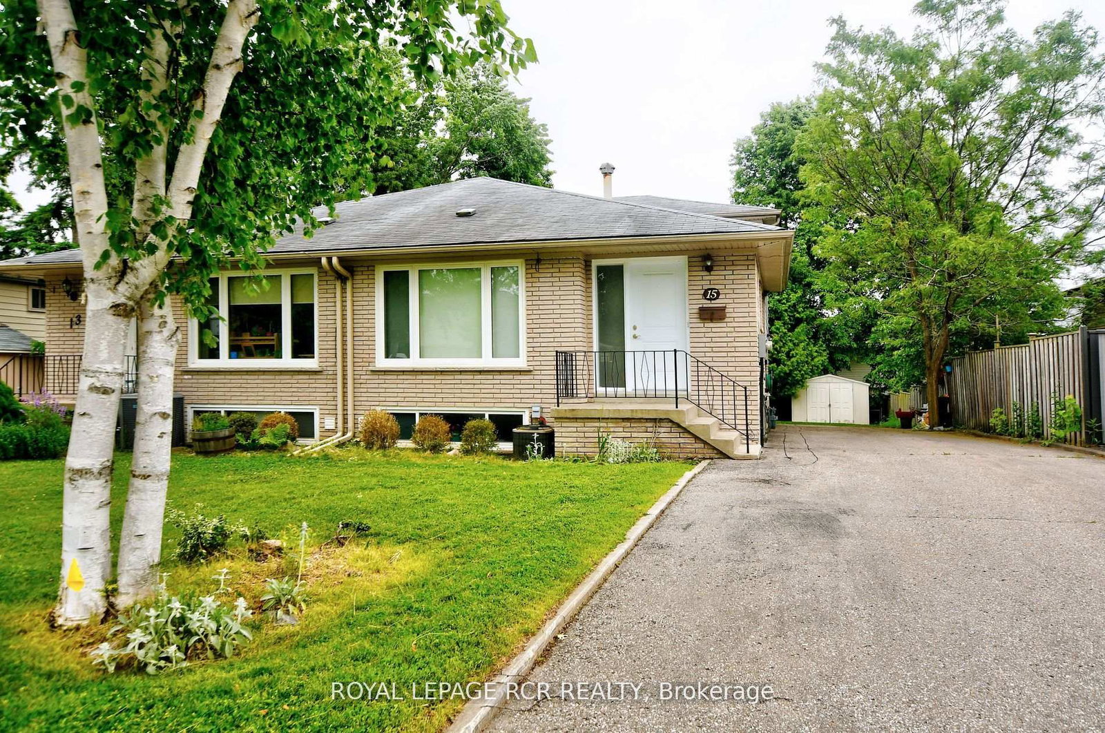 15-mcdonald-drive-aurora-ontario-n12483311