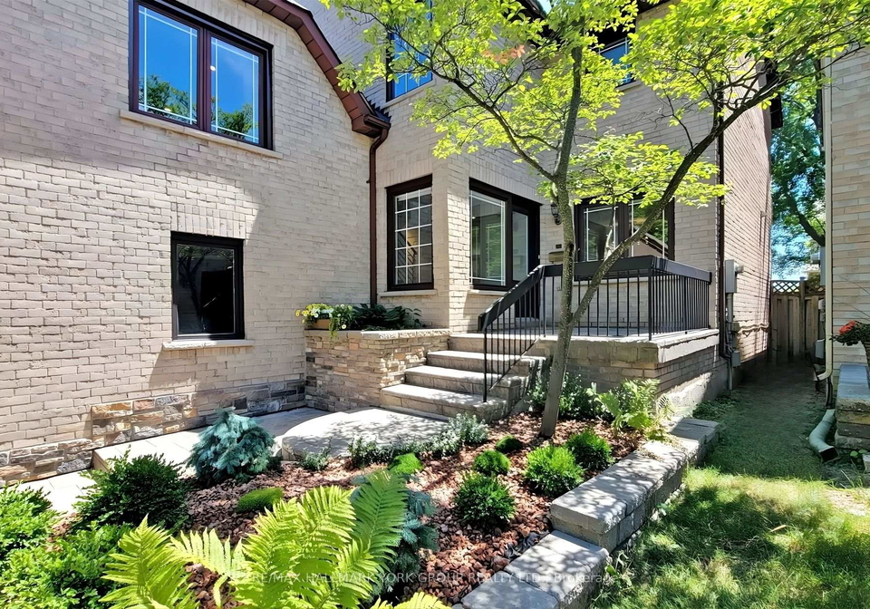 27-murdock-avenue-aurora-ontario-n12483332