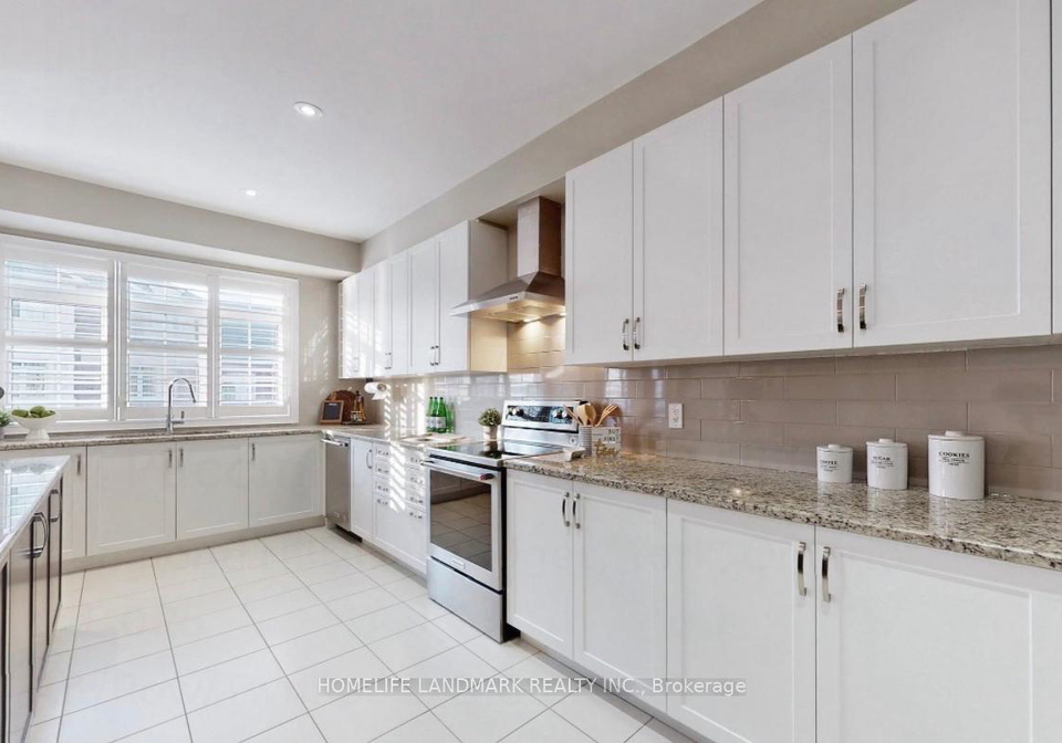 114-puccini-drive-richmond-hill-ontario-n12483481