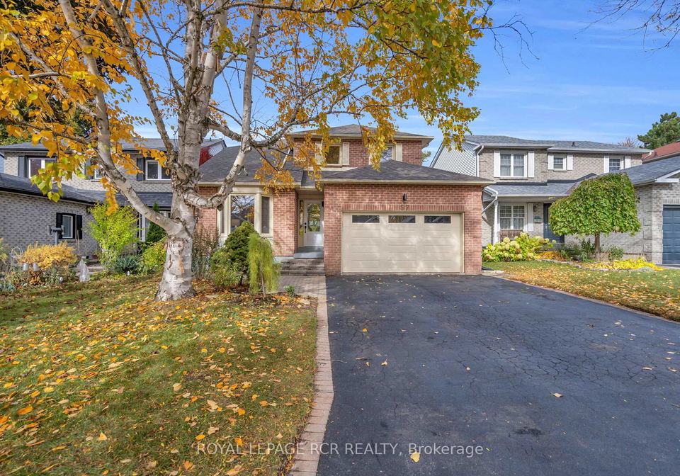 57-closs-square-aurora-ontario-n12483500